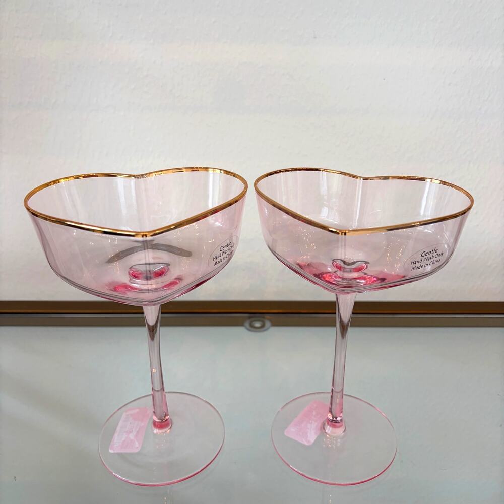 Pink Heart Shaped Martini Glass Set of 2 Gold Rim Valentines Day NEW